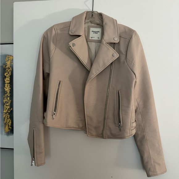 Abercrombie & Fitch nude/cream faux leather jacket size small - Picture 1 of 2